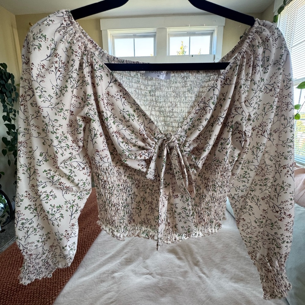 Vestique Cream Floral Blouse with Tie-Front
